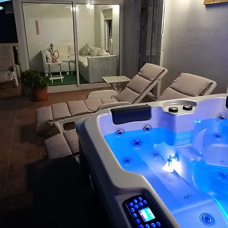 ゲストハウス Isla - Couples Only *