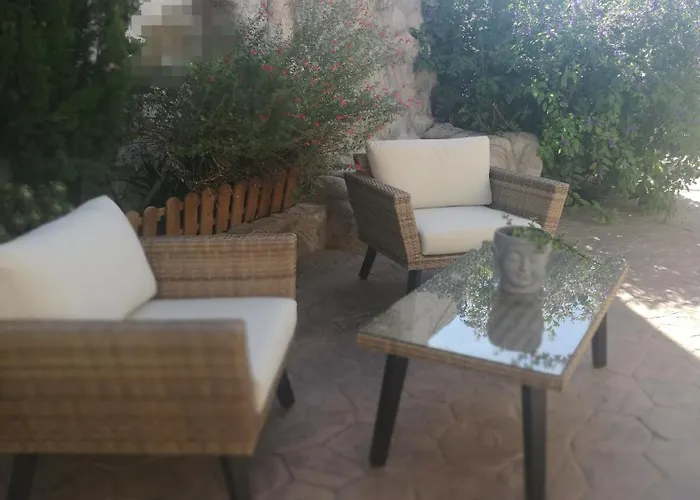 Isla - Couples Only * Casas de Cuadra